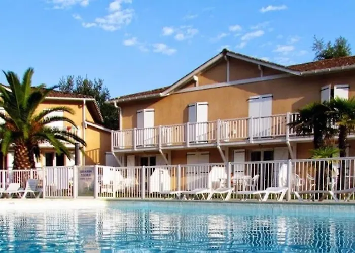 Petit Oasis Avec Piscine Apartment Anglet